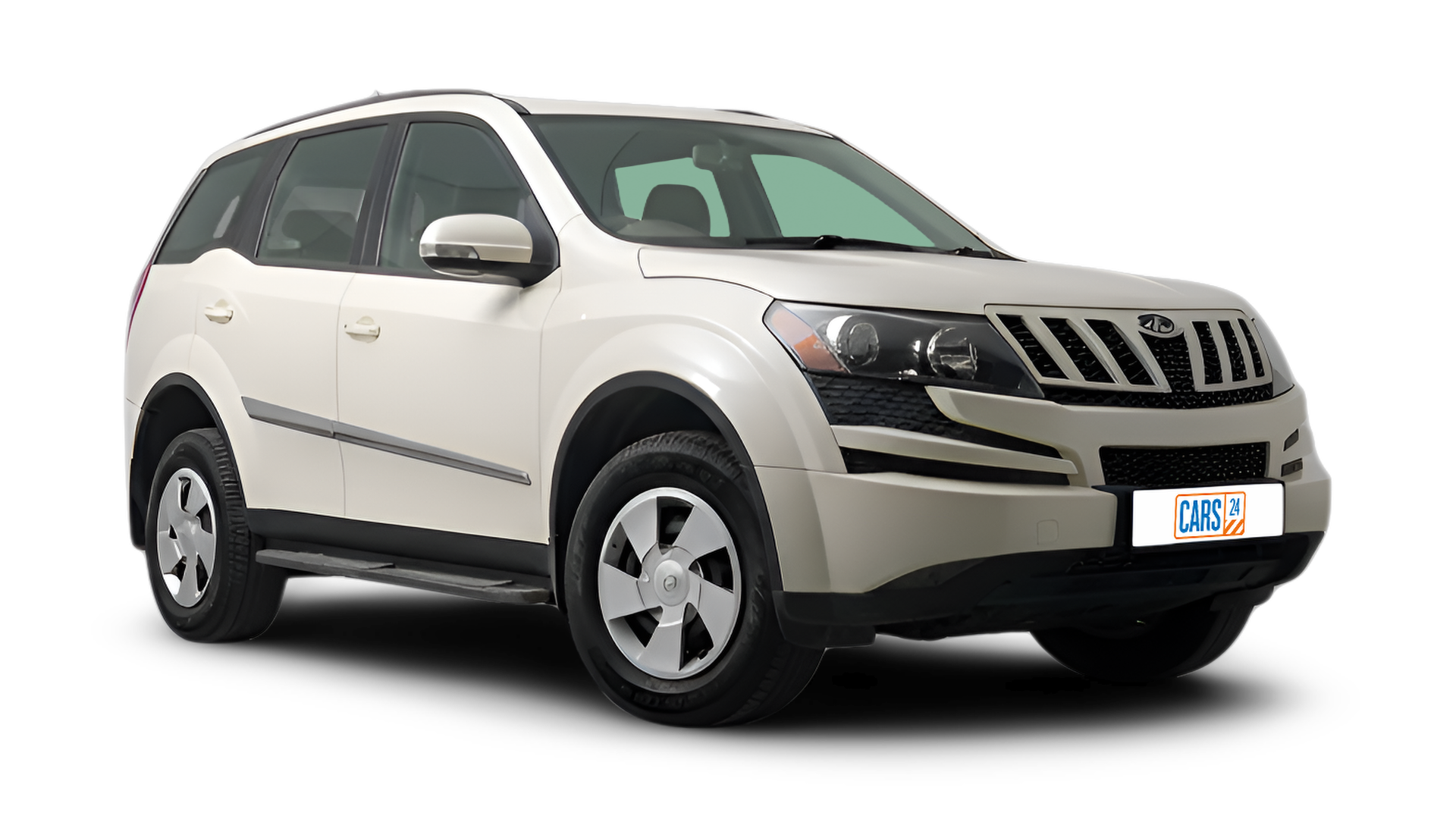 Mahindra XUV500-img